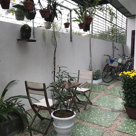 Cheerful Hoi An Hostel Bagian luar foto