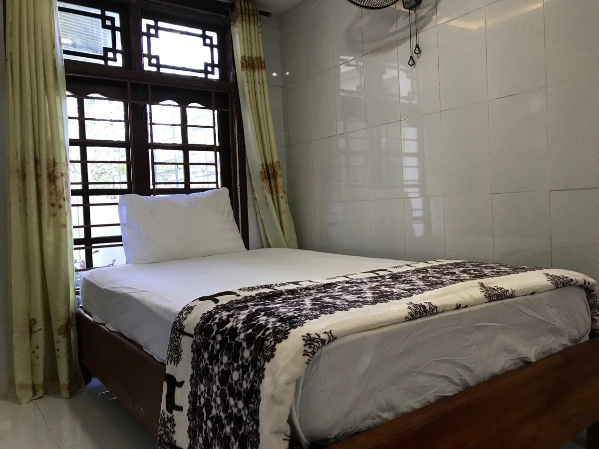 Cheerful Hoi An Hostel Bagian luar foto
